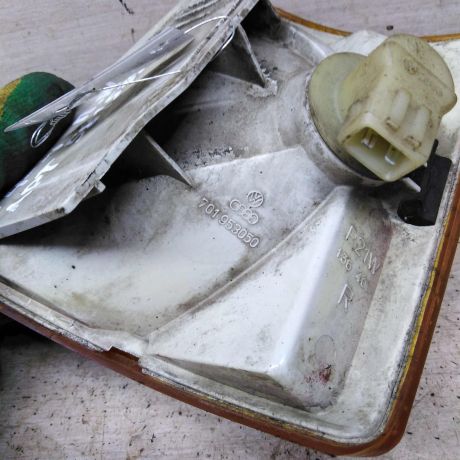 ukazatel-povorota-pravyi-volkswagen-transporter-t4-art-90940-big-2