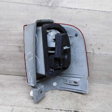 fonar-zadnii-levyi-ford-galaxy-rest-art-91381-big-7