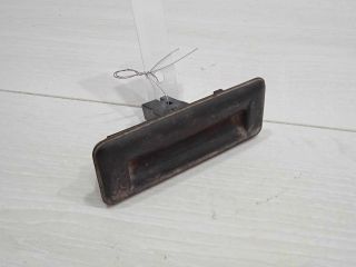 rucka-bagaznika-knopka-skoda-yeti-art-91478