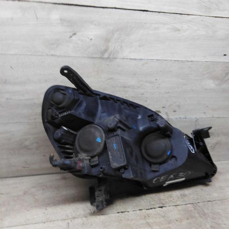 fara-peredniaia-levaia-opel-zafira-b-art-91520-big-1