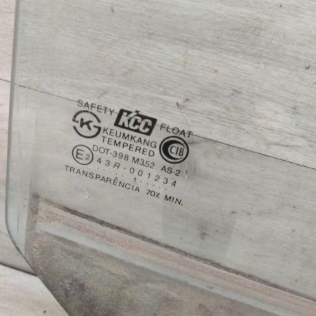 steklo-dveri-zadnee-pravoe-hyundai-santa-fe-i-art-91968-big-3