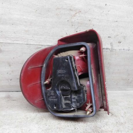 fonar-zadnii-pravyi-ford-galaxy-dorestailing-art-91975-big-2