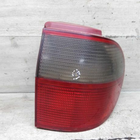 fonar-zadnii-pravyi-ford-galaxy-dorestailing-art-91975-big-0