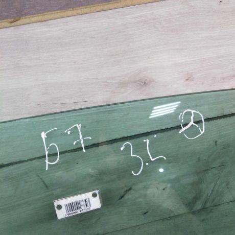 steklo-dveri-zadnee-levoe-volkswagen-passat-b7-volkswagen-passat-b6-art-92009-big-3