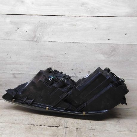 fara-peredniaia-pravaia-mazda-6-art-92256-big-5