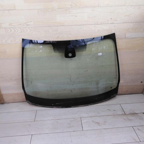 steklo-lobovoe-renault-megane-iii-art-92373-big-0