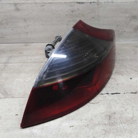 fonar-zadnii-pravyi-renault-megane-iii-art-92430-big-2