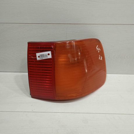 fonar-zadnii-pravyi-audi-100-c4-art-92469-big-0