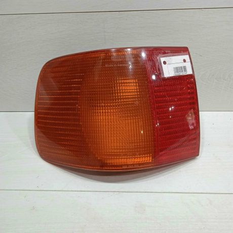 fonar-zadnii-levyi-audi-100-c4-art-92470-big-0