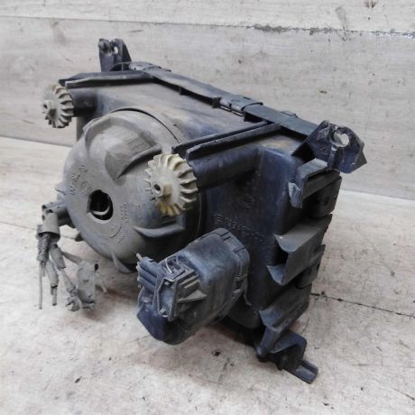 fara-peredniaia-pravaia-volkswagen-passat-b3-art-92501-big-7