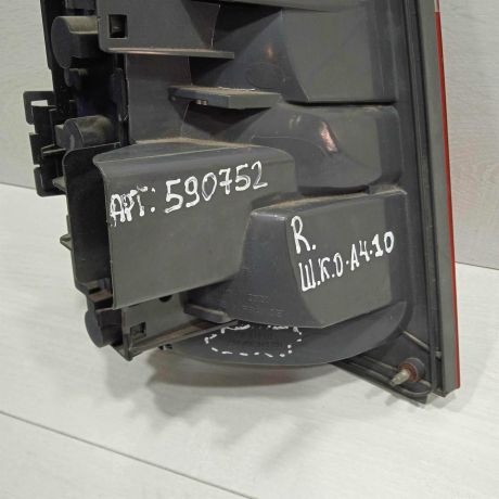 fonar-zadnii-pravyi-skoda-octavia-i-a4-dorestailing-art-92515-big-3