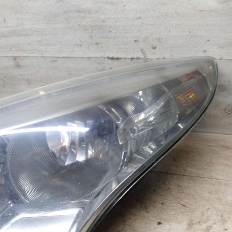 fara-peredniaia-levaia-renault-megane-iii-art-92630-big-4