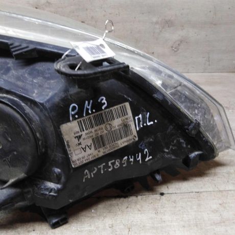 fara-peredniaia-levaia-renault-megane-iii-art-92630-big-7