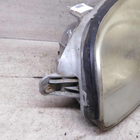 fara-peredniaia-levaia-hyundai-santa-fe-i-art-92641-big-1