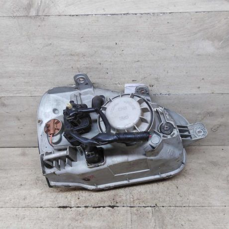 fara-peredniaia-levaia-hyundai-santa-fe-i-art-92641-big-2