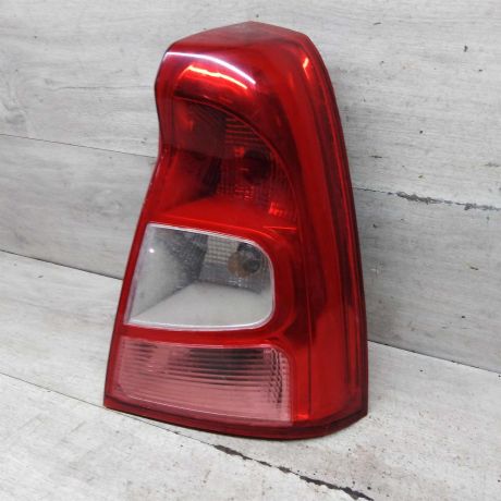 fonar-zadnii-pravyi-renault-logan-i-art-92889-big-0