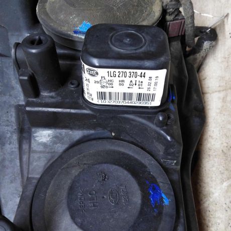 fara-peredniaia-pravaia-opel-astra-h-art-92945-big-5