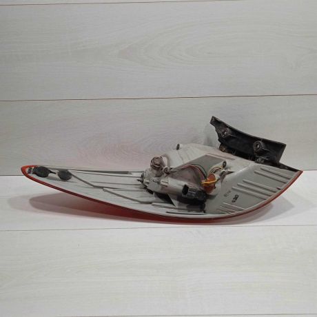 fonar-zadnii-pravyi-hyundai-ix35-i-art-92955-big-6