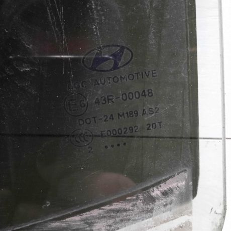 steklo-dveri-zadnee-levoe-hyundai-ix35-i-art-93286-big-3