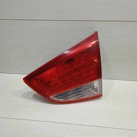 fonar-zadnii-pravyi-na-krysku-bagaznika-hyundai-ix35-i-art-93289-big-0