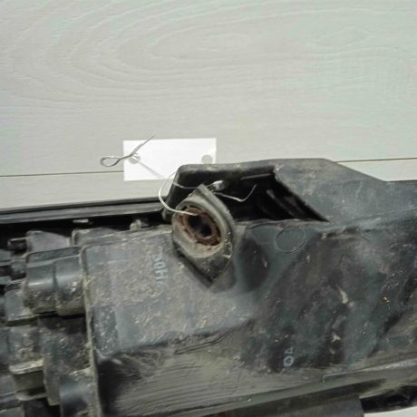 fara-peredniaia-levaia-hyundai-ix35-i-art-93343-big-4