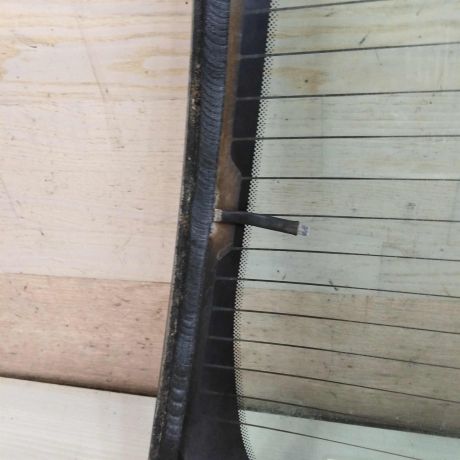 steklo-zadnee-renault-symbol-renault-clio-ii-art-93519-big-5