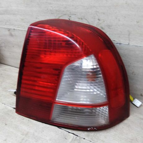 fonar-zadnii-pravyi-kia-shuma-ii-art-94193-big-4