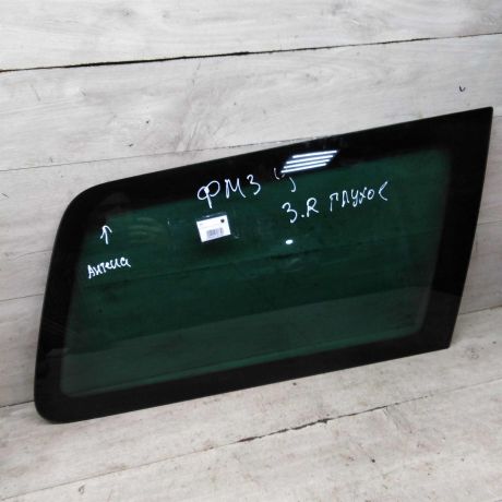 steklo-gluxoe-zadnee-pravoe-universal-ford-mondeo-3-bagaznika-art-95103-big-0