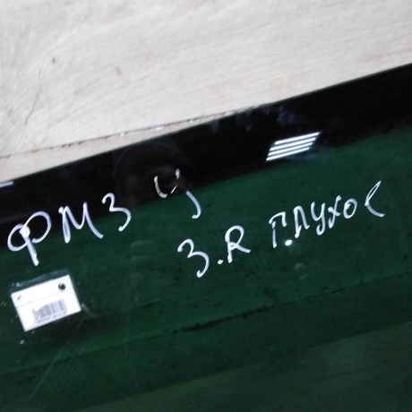 steklo-gluxoe-zadnee-pravoe-universal-ford-mondeo-3-bagaznika-art-95103-big-2