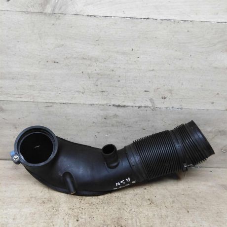 patrubok-vozduxovoda-audi-a4-b6-art-95120-big-0