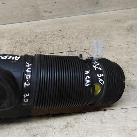 patrubok-vozduxovoda-audi-a4-b6-art-95120-big-5