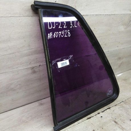 steklo-gluxoe-zadnee-levoe-fortocka-volkswagen-jetta-2-art-95143-big-0