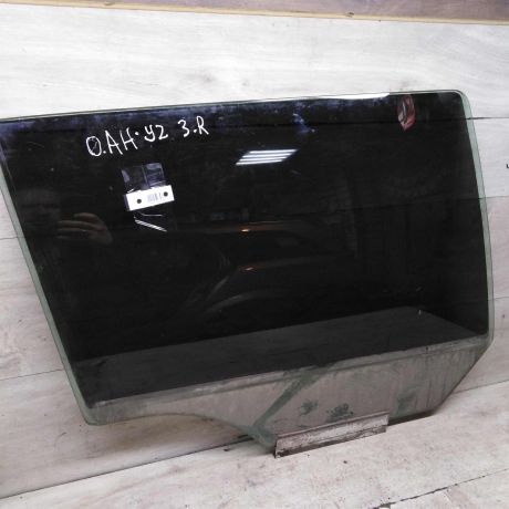 steklo-dveri-zadnee-pravoe-opel-astra-h-universal-art-95166-big-0