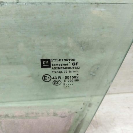 steklo-dveri-perednee-levoe-opel-astra-h-art-95176-big-1