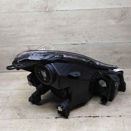 fara-peredniaia-levaia-nissan-almera-g15-art-95225-big-5