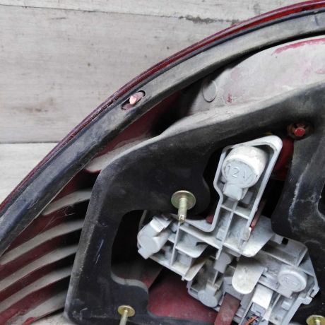 fonar-zadnii-pravyi-ford-mondeo-3-art-95270-big-9