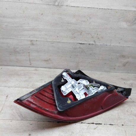 fonar-zadnii-pravyi-ford-mondeo-3-art-95270-big-7