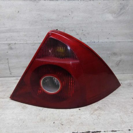 fonar-zadnii-pravyi-ford-mondeo-3-art-95270-big-0