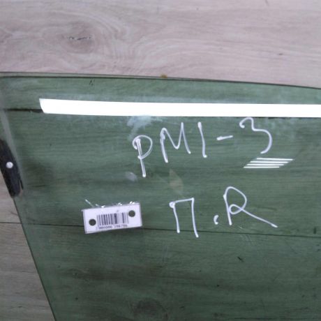 steklo-dveri-perednee-pravoe-renault-megane-i-art-95430-big-1