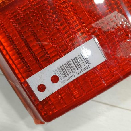 fonar-zadnii-pravyi-sedan-audi-80-b3-art-95533-big-4