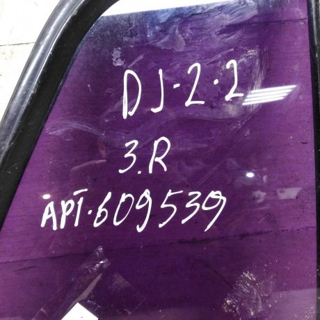 steklo-dveri-zadnee-pravoe-fortocka-volkswagen-jetta-2-art-95632-big-2