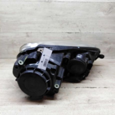 fara-peredniaia-levaia-volkswagen-jetta-5-volkswagen-golf-5-art-95912-big-2