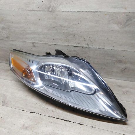 fara-peredniaia-pravaia-ford-mondeo-4-art-95924-big-0