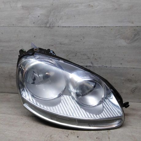 fara-peredniaia-pravaia-volkswagen-jetta-5-volkswagen-golf-5-art-95998-big-2