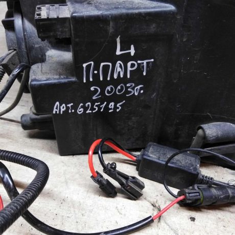 fara-peredniaia-levaia-peugeot-partner-i-restailing-art-96011-big-7