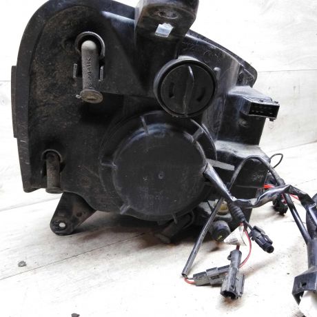 fara-peredniaia-levaia-peugeot-partner-i-restailing-art-96011-big-6