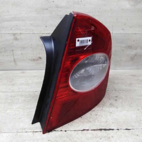 fonar-zadnii-pravyi-ford-focus-2-sedan-art-96078-big-1