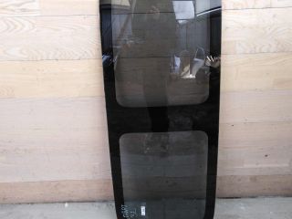 steklo-gluxoe-zadnee-levoe-peugeot-partner-i-restailing-art-96271