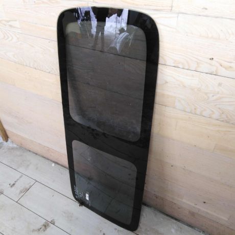 steklo-gluxoe-zadnee-levoe-peugeot-partner-i-restailing-art-96271-big-1