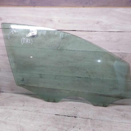 steklo-dveri-perednee-pravoe-volkswagen-polo-5-art-96308-big-0